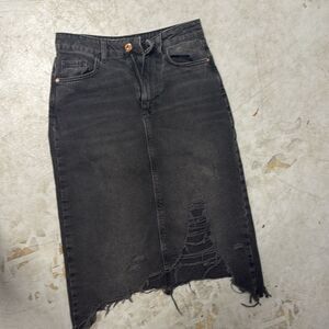 Zara Black Distressed Pencil Skirt Denim Jean Size XS Never Worn NWOT